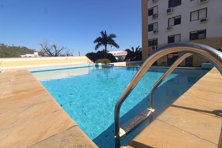 Apartamento à venda com 90m², 3 quartos e 1 vagaÁrea comum - Piscina