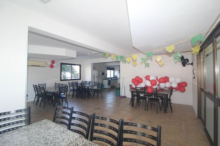 Apartamento à venda com 90m², 3 quartos e 1 vagaÁrea comum - Salão de festas