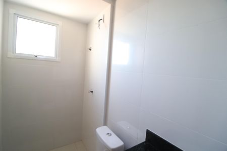 Apartamento para alugar com 47m², 2 quartos e 1 vagaBanheiro do Quarto 2