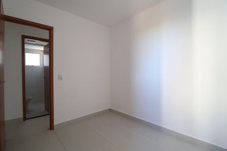Apartamento para alugar com 47m², 2 quartos e 1 vagaQuarto 1