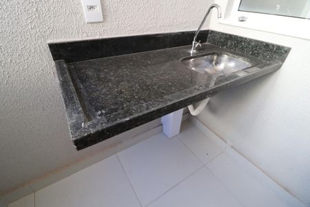 Apartamento para alugar com 47m², 2 quartos e 1 vagaSacada