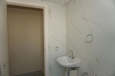Apartamento para alugar com 46m², 2 quartos e sem vagaBanheiro