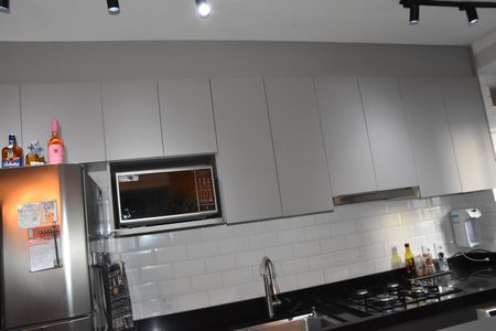 Apartamento à venda com 46m², 2 quartos e 1 vaga Apartamento à venda com 46m², 2 quartos e 1 vagacozinha armários