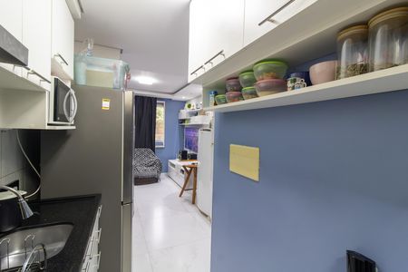Apartamento à venda com 48m², 2 quartos e 1 vaga Apartamento à venda com 48m², 2 quartos e 1 vagaCozinha