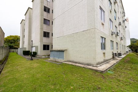 Apartamento à venda com 48m², 2 quartos e 1 vaga Apartamento à venda com 48m², 2 quartos e 1 vagaFachada