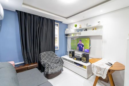 Sala de apartamento à venda com 2 quartos, 48m² em Cavalhada, Porto Alegre