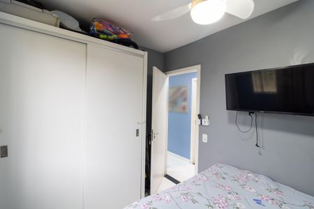 Quarto 1 de apartamento à venda com 2 quartos, 48m² em Cavalhada, Porto Alegre