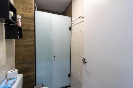 Apartamento à venda com 48m², 2 quartos e 1 vaga Apartamento à venda com 48m², 2 quartos e 1 vagaBanheiro