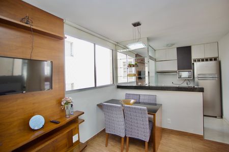 Sala de apartamento para alugar com 2 quartos, 52m² em Bernardo Monteiro, Contagem