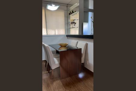 Apartamento para alugar com 52m², 2 quartos e 1 vagaSala
