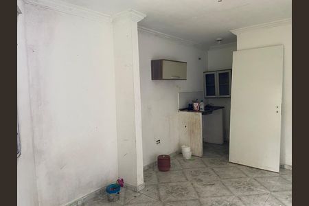 Kitnet/Studio para alugar com 1 quarto, 25m² em Rio Pequeno, São Paulo