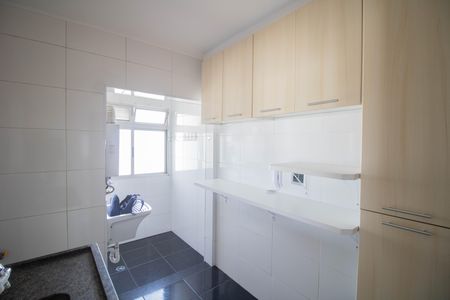 Apartamento para alugar com 49m², 2 quartos e 2 vagasCOZINHA E ÁREA DE SERVIÇO