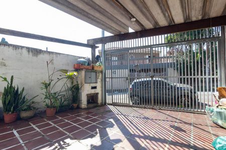 Garagem de casa à venda com 2 quartos, 300m² em Jardim Santa Maria, São Paulo