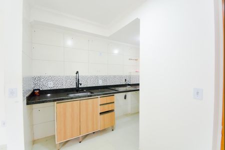 Cozinha de apartamento para alugar com 2 quartos, 44m² em Vila Nova Bonsucesso, Guarulhos
