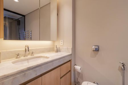 Apartamento para alugar com 47m², 1 quarto e 1 vaga Apartamento para alugar com 47m², 1 quarto e 1 vagaBanheiro da Suíte