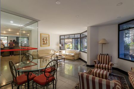 Apartamento para alugar com 47m², 1 quarto e 1 vaga Apartamento para alugar com 47m², 1 quarto e 1 vagaÁrea comum - Salão de festas