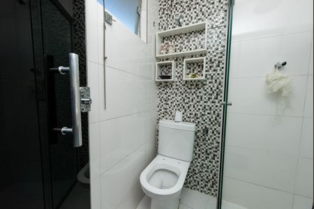 Casa para alugar com 170m², 3 quartos e 2 vagas Casa para alugar com 170m², 3 quartos e 2 vagasBanheiro da Suíte
