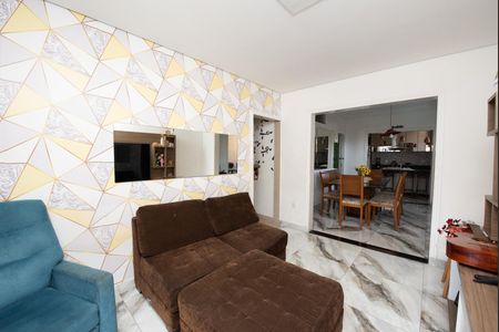 Casa para alugar com 3 quartos, 170m² em Jardim Bandeirantes, Contagem