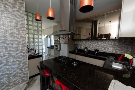 Casa para alugar com 170m², 3 quartos e 2 vagas Casa para alugar com 170m², 3 quartos e 2 vagasCozinha