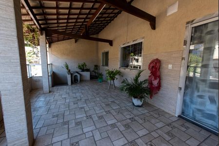 Casa para alugar com 170m², 3 quartos e 2 vagas Casa para alugar com 170m², 3 quartos e 2 vagasVaranda