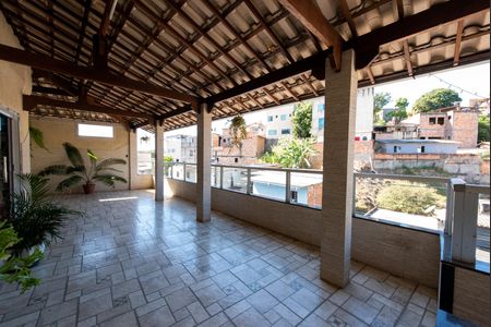 Casa para alugar com 170m², 3 quartos e 2 vagas Casa para alugar com 170m², 3 quartos e 2 vagasVaranda
