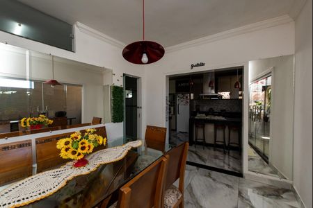 Copa de casa para alugar com 3 quartos, 170m² em Jardim Bandeirantes, Contagem