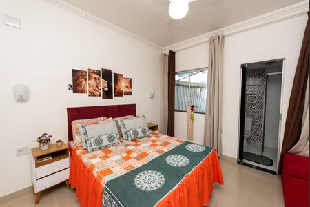 Suíte de casa para alugar com 3 quartos, 170m² em Jardim Bandeirantes, Contagem