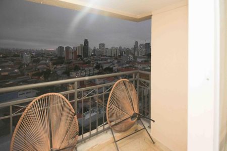 Apartamento para alugar com 70m², 3 quartos e 1 vaga Apartamento para alugar com 70m², 3 quartos e 1 vagaVaranda