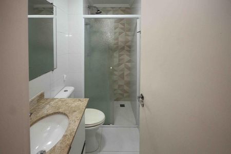 Apartamento para alugar com 70m², 3 quartos e 1 vaga Apartamento para alugar com 70m², 3 quartos e 1 vagaBanheiro