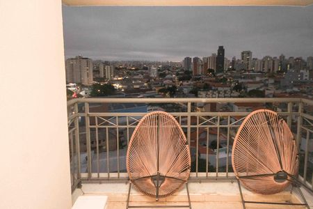 Apartamento para alugar com 70m², 3 quartos e 1 vaga Apartamento para alugar com 70m², 3 quartos e 1 vagaVaranda
