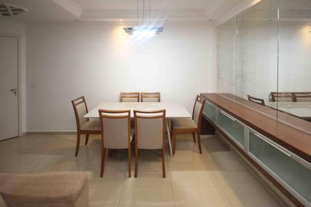 Apartamento para alugar com 70m², 3 quartos e 1 vaga Apartamento para alugar com 70m², 3 quartos e 1 vagaSala de Jantar