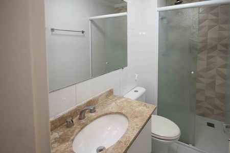 Apartamento para alugar com 70m², 3 quartos e 1 vaga Apartamento para alugar com 70m², 3 quartos e 1 vagaBanheiro
