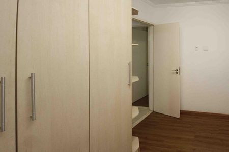 Apartamento para alugar com 70m², 3 quartos e 1 vaga Apartamento para alugar com 70m², 3 quartos e 1 vagaQuarto 02