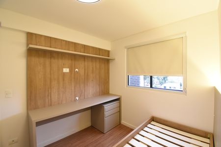 Suíte 2 de apartamento para alugar com 2 quartos, 67m² em Boa Vista, Curitiba