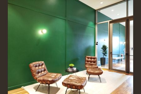 Studio para alugar com 37m², 1 quarto e 1 vaga Studio para alugar com 37m², 1 quarto e 1 vagaHall social