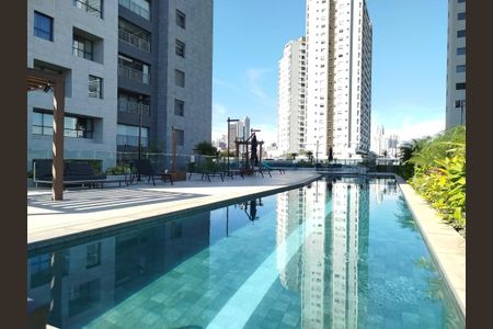 Studio para alugar com 37m², 1 quarto e 1 vaga Studio para alugar com 37m², 1 quarto e 1 vagaPiscina