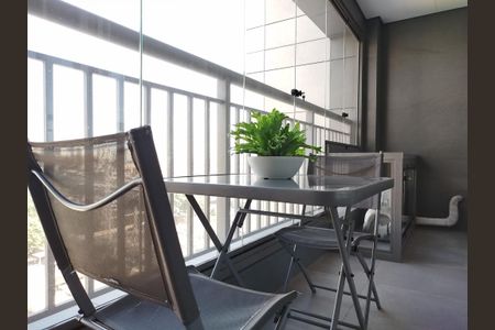 Studio para alugar com 37m², 1 quarto e 1 vaga Studio para alugar com 37m², 1 quarto e 1 vagaVaranda