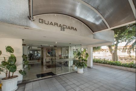 Hall de entrada de apartamento à venda com 2 quartos, 94m² em Planalto Paulista, São Paulo