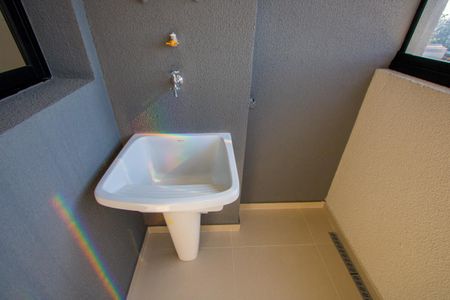 Apartamento à venda com 44m², 2 quartos e 1 vaga Apartamento à venda com 44m², 2 quartos e 1 vagaVaranda/Área de serviço