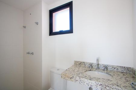 Apartamento à venda com 44m², 2 quartos e 1 vaga Apartamento à venda com 44m², 2 quartos e 1 vagaBanheiro social