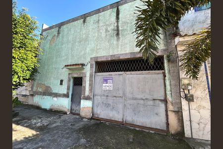 Casa à venda com 500m², 2 quartos e 1 vagaFachada