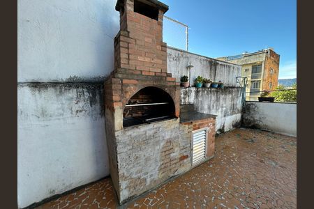 Churrasqueira de casa à venda com 2 quartos, 500m² em Pilares, Rio de Janeiro