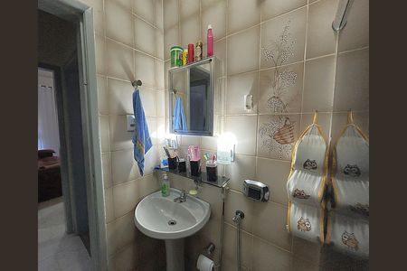 Casa à venda com 500m², 2 quartos e 1 vagaBanheiro