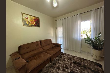 Sala de casa à venda com 2 quartos, 500m² em Pilares, Rio de Janeiro
