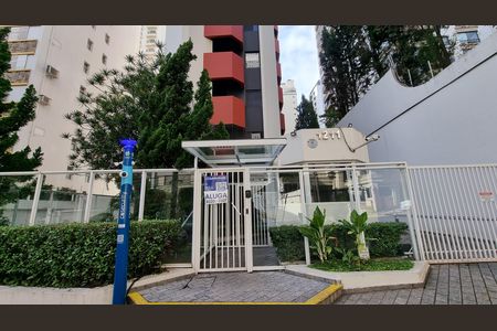 Apartamento para alugar com 86m², 1 quarto e 1 vaga