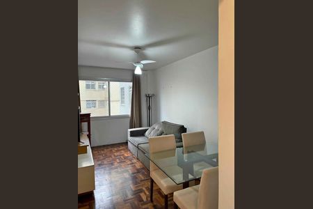 Apartamento para alugar com 62m², 2 quartos e sem vaga