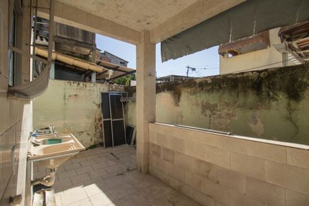 Área de Serviço de casa para alugar com 1 quarto, 60m² em Gradim, São Gonçalo