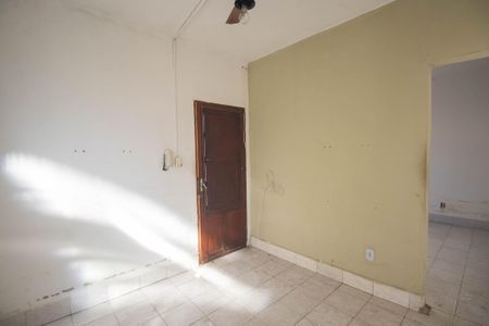 Sala de casa para alugar com 1 quarto, 60m² em Gradim, São Gonçalo