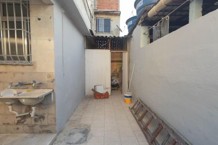 Quintal de casa para alugar com 1 quarto, 60m² em Gradim, São Gonçalo
