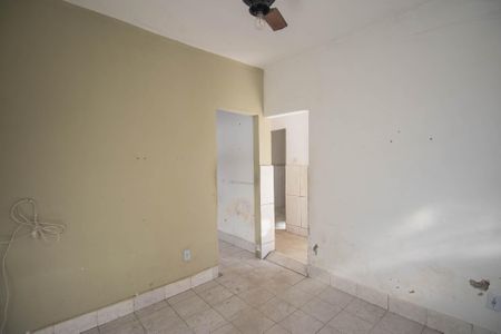 Sala de casa para alugar com 1 quarto, 60m² em Gradim, São Gonçalo